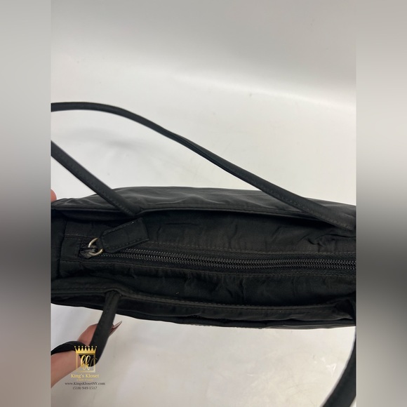 Prada tote - Picture 8 of 15